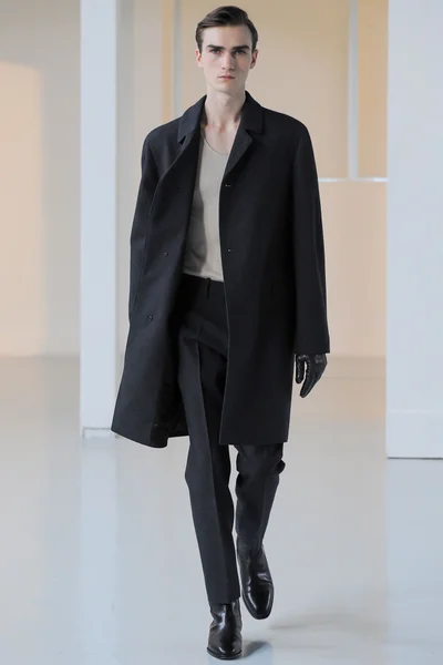 Look 19